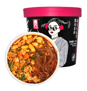 發(fā)展年 歷時八個月，400多次實(shí)驗(yàn)，斥資上千萬，打造專屬拉絲蛋白制品車間,宮廷肉系列產(chǎn)品上線 形成集線下立體營銷網(wǎng)絡(luò)、線上全平臺電商、直播新媒體電商、跨境電商于一體的全渠道立體化銷售網(wǎng)絡(luò)